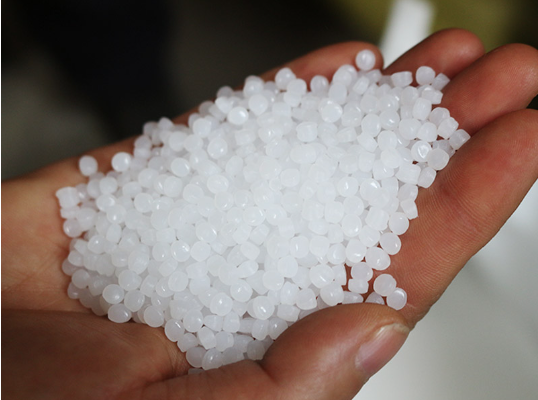 Yantai Double Plastic Industry Co., Ltd.는 100% 천연 HDPE 원료를 사용하여 고품질, 환경 친화적이고 내구성이 뛰어난 플라스틱 그물을 만듭니다.